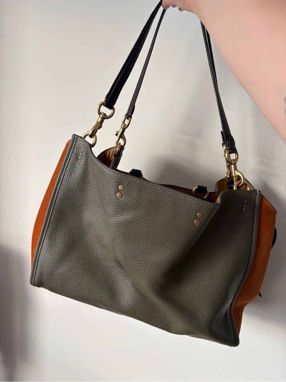 Coach Rogue 39 In Colorblock - Picture 4 of 7